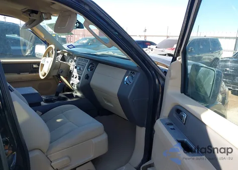 2008 Ford Expedition Xlt z USA, uszkodzony, nr VIN 1FMFU15518LA78723